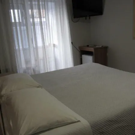 Salku Serviced Apartament *